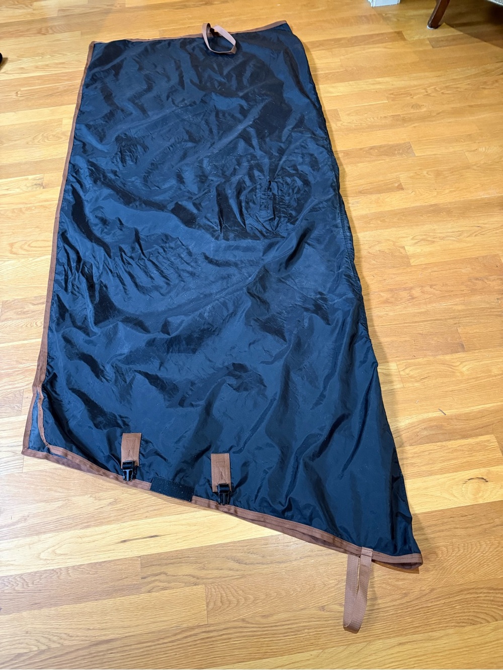 Equestrian Horse size XL Full body RAIN SHEET w/ cut outs for riding see photos